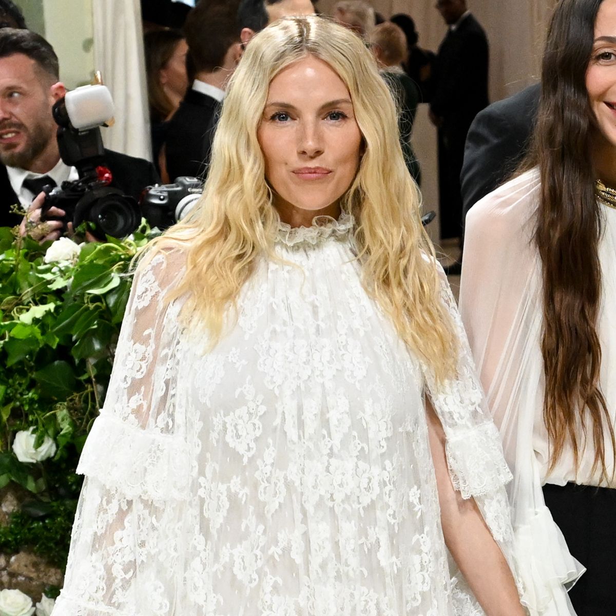 Sienna Miller Wore the Shoe Trend That’s All Over Zara and Mango to the Met Gala