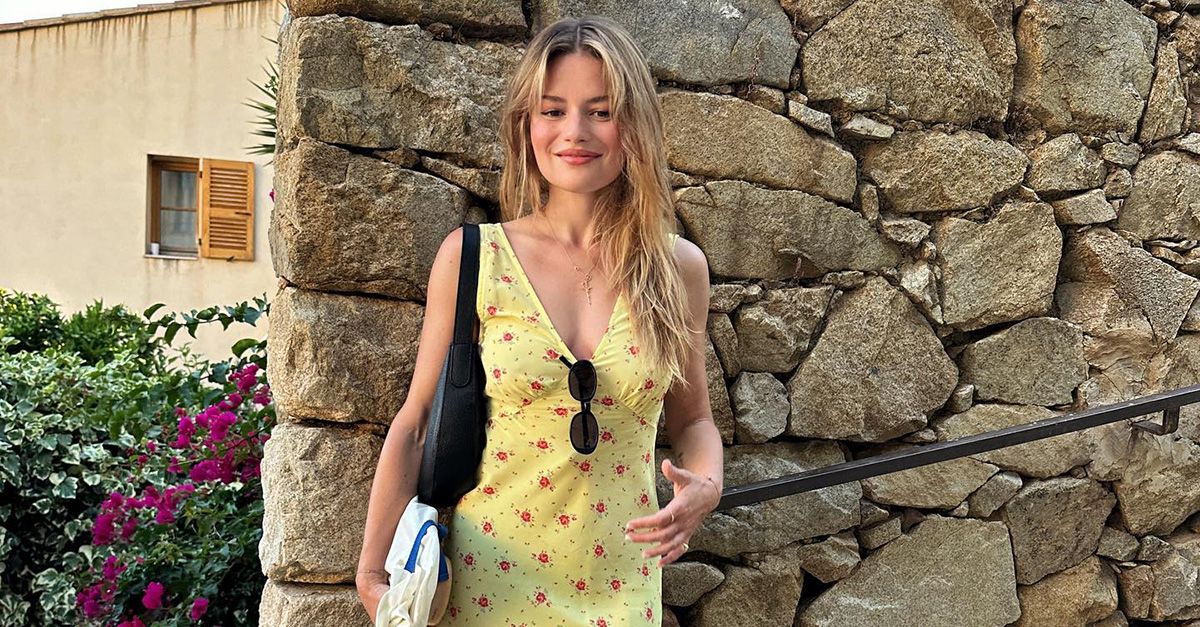 11 Pretty Outfits All the European Girls Are Wearing on Vacation