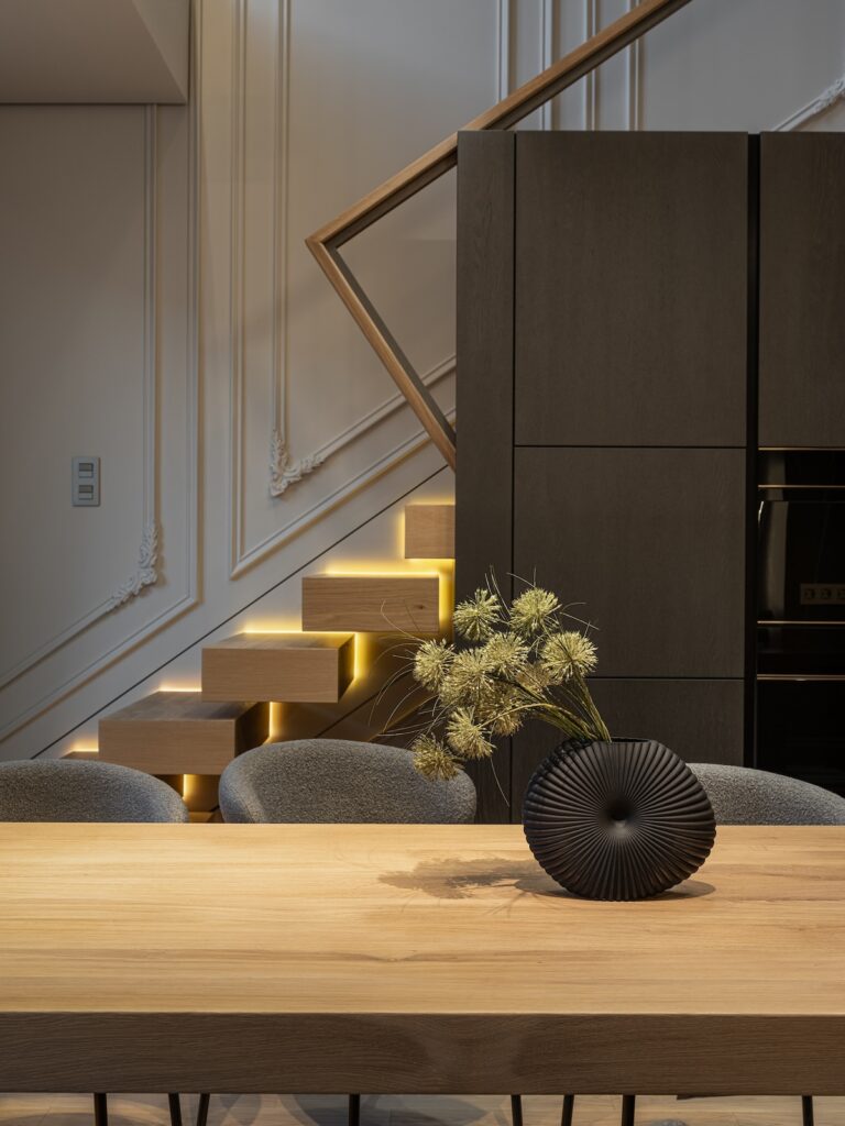 cantilevered staircase with lighting