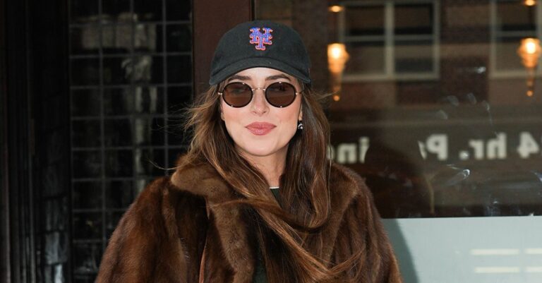 Dakota Johnson Just Wore the Pretty Winter Coat Trend That Makes Jeans Look Rich