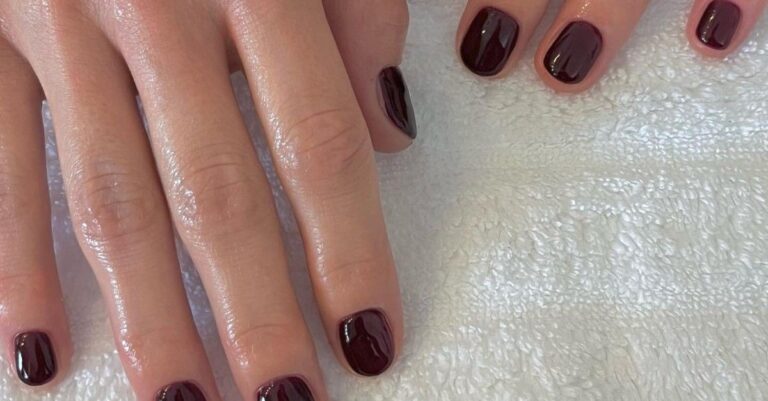 Even the Chicest People Can't Agree on This "Controversial" Manicure—6 Alts They're Choosing