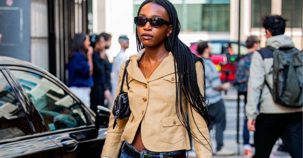 Londoners Know Good Denim — Here Are 7 Looks That Are Popular There Right Now