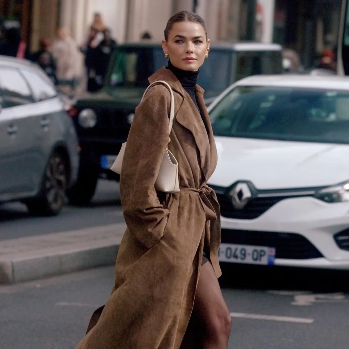 5 Extremely Chic Handbag Trends I've Spotted on the Streets of Paris This Fashion Month